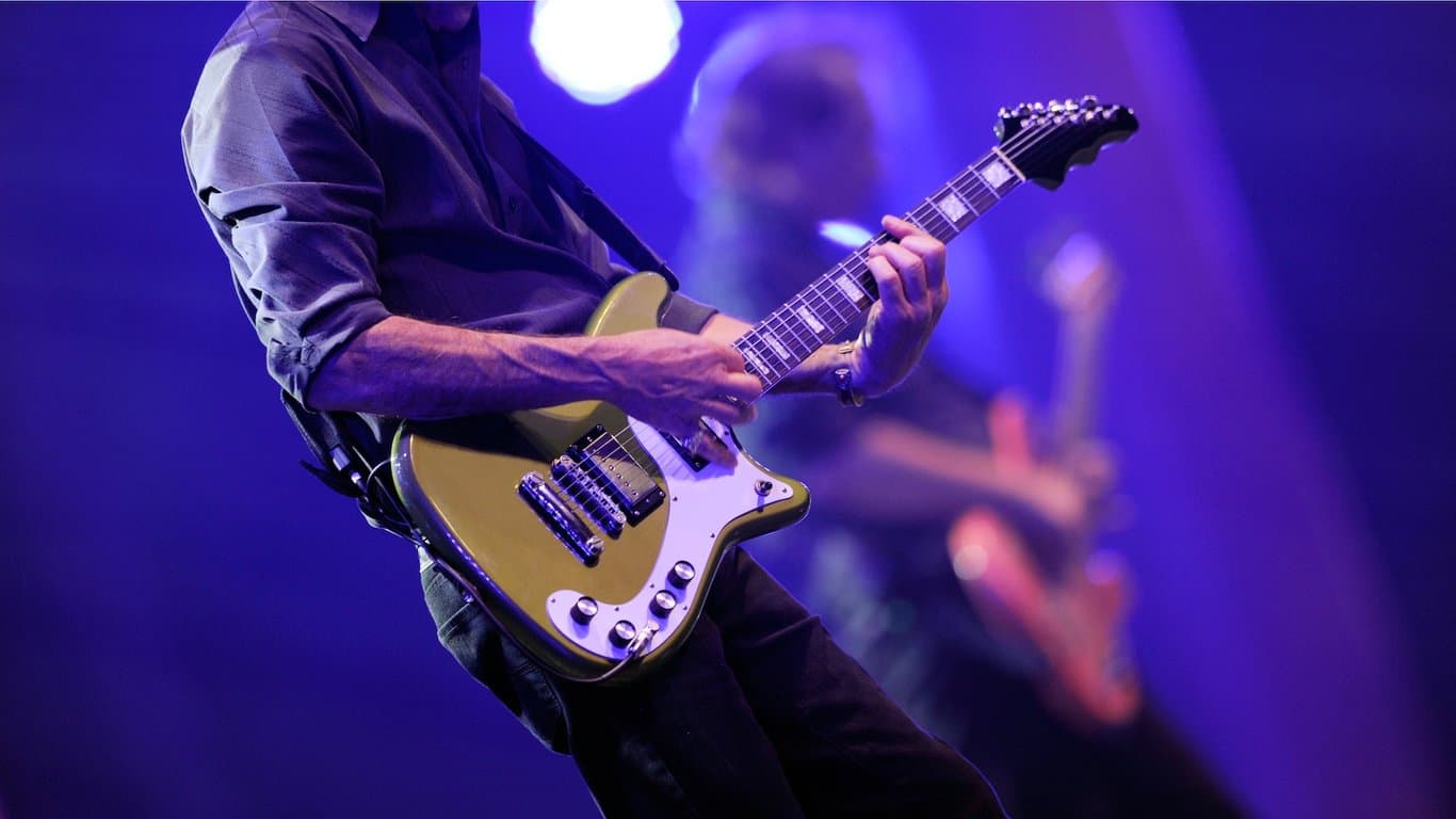 EPCOT International Food & Wine Festival Concert Series Dining Packages thumbnail