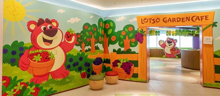 Lotso Garden Cafe (Exclusive to guests staying at Tokyo Disney Resort Toy Story Hotel)