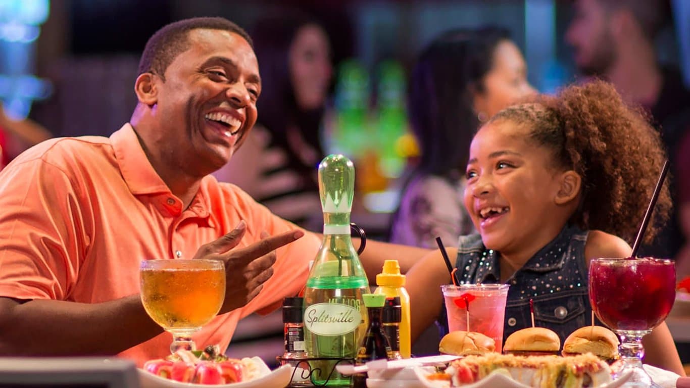 Splitsville Dining Room thumbnail
