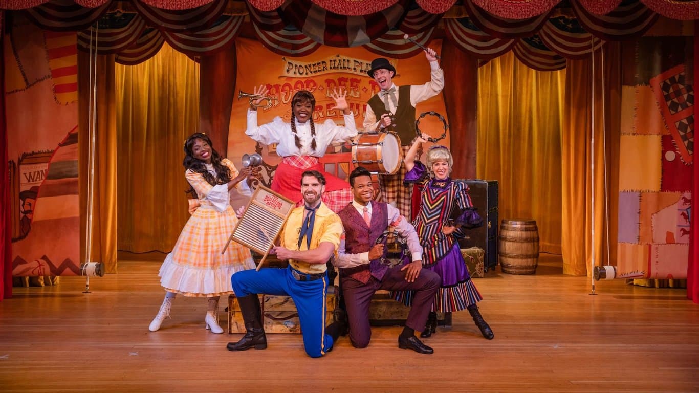 Hoop-Dee-Doo Musical Revue thumbnail