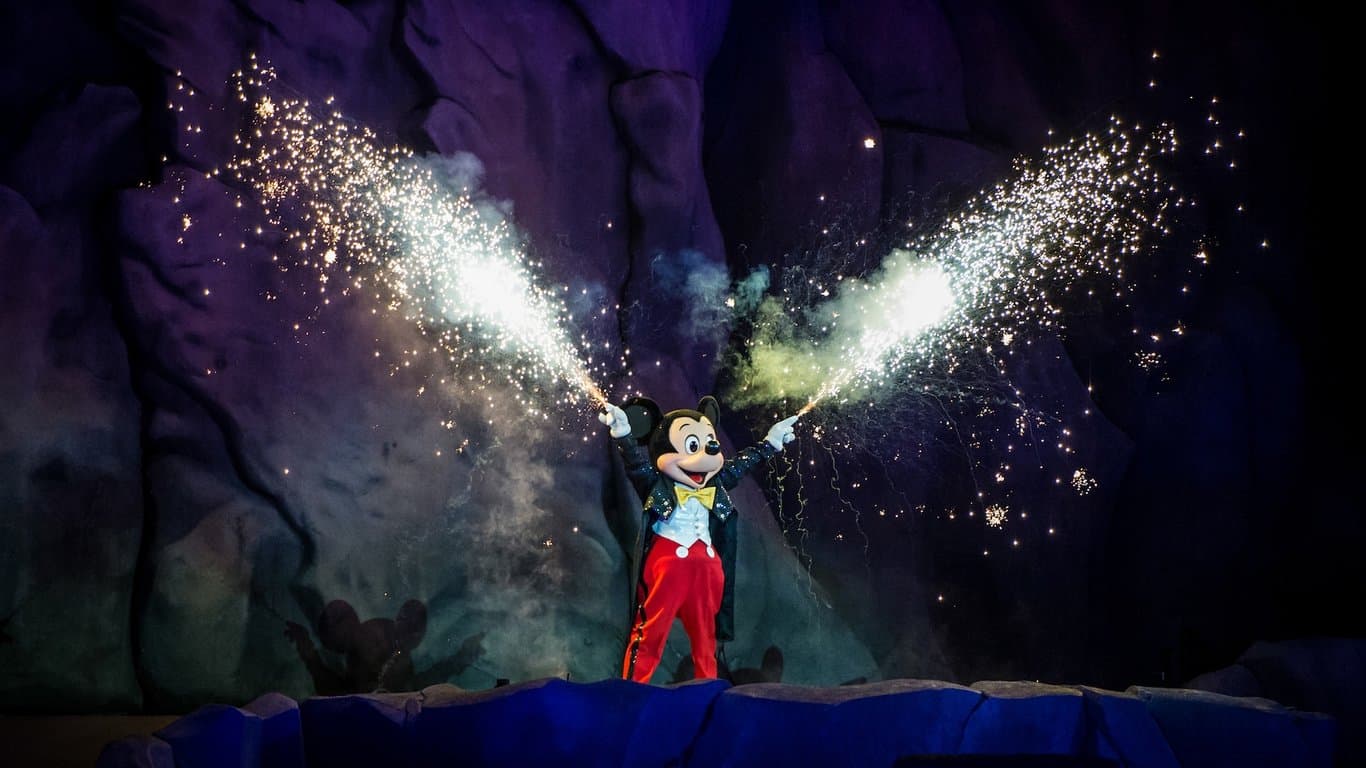 Fantasmic! Dining Packages thumbnail